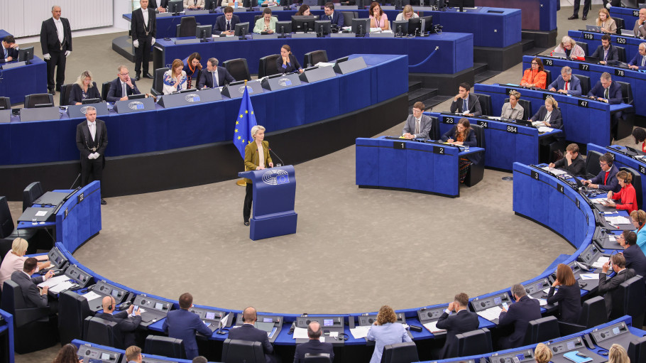 P 067758 00 10 01 ORIGINAL 175053